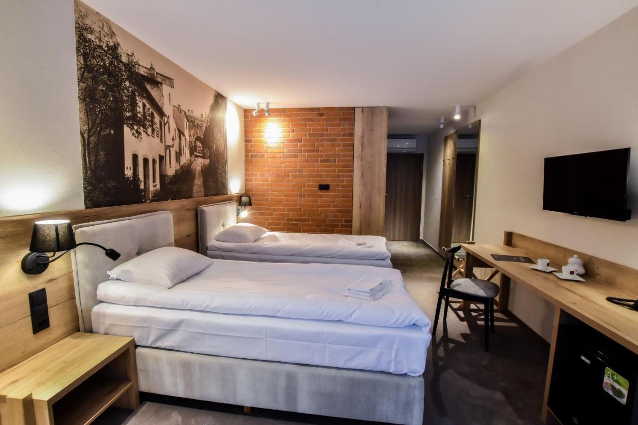 Strzelnica Hotel I Restauracja Starogard Gdanski Ngoại thất bức ảnh