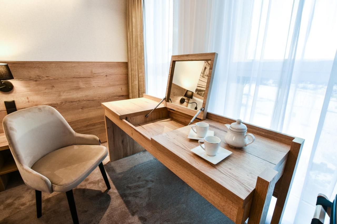 Strzelnica Hotel I Restauracja Starogard Gdanski Ngoại thất bức ảnh