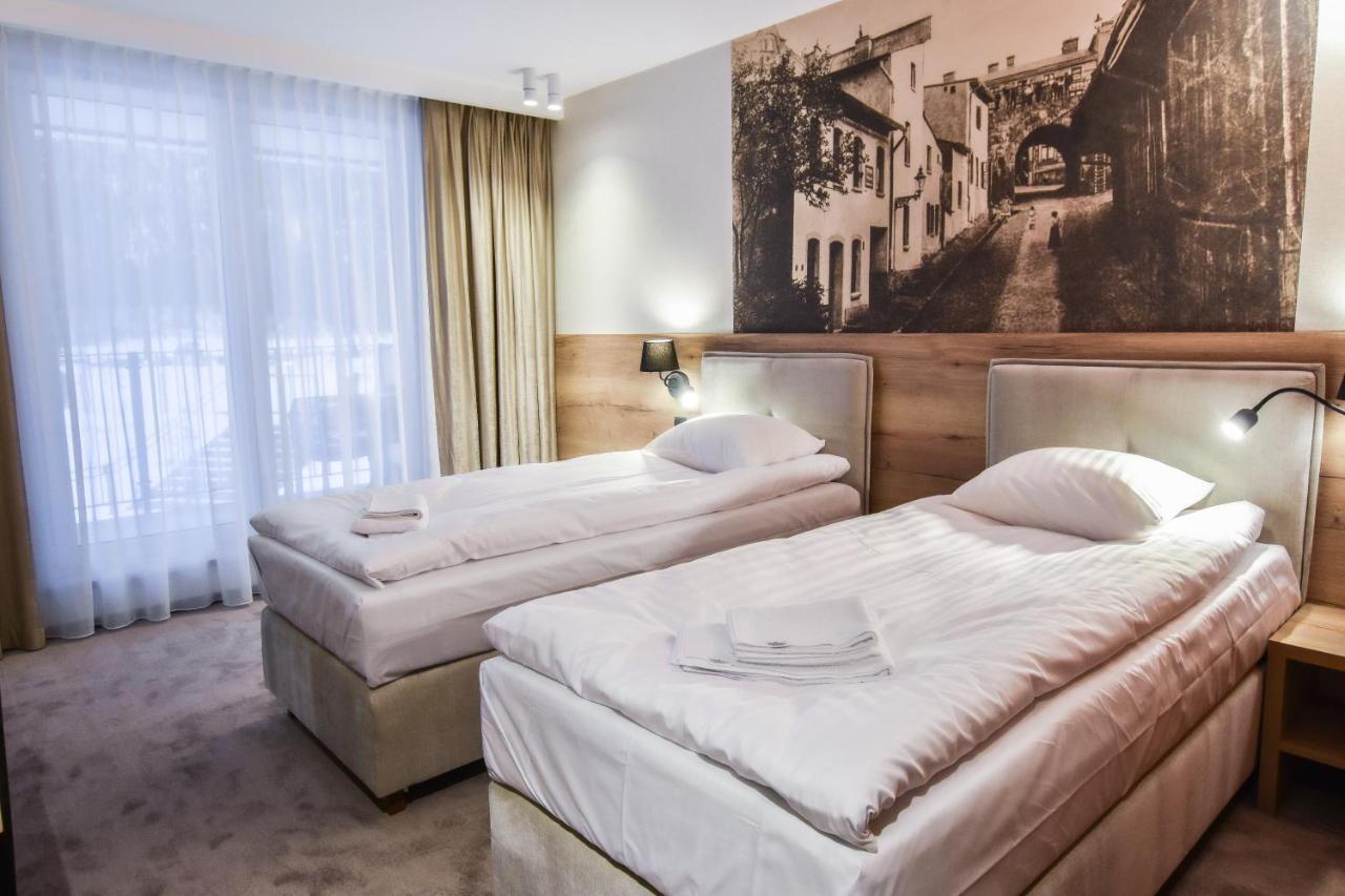 Strzelnica Hotel I Restauracja Starogard Gdanski Ngoại thất bức ảnh